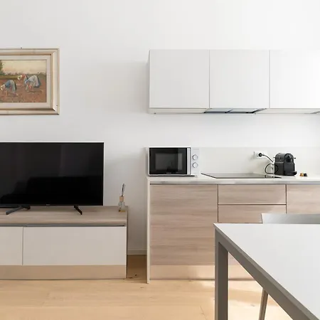 Porta Romana - Luminoso Bilocale Apartamento Milão